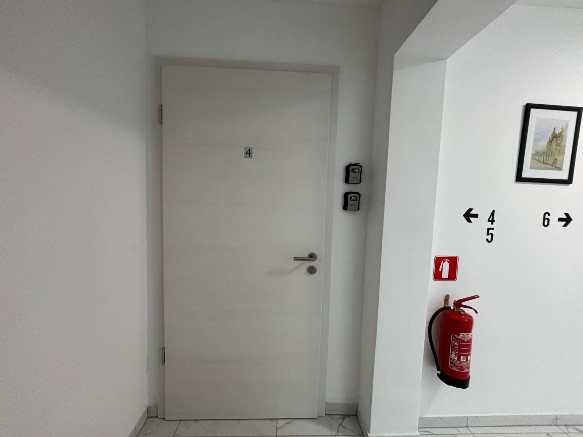 Apartmaji Cepon Любляна Экстерьер фото