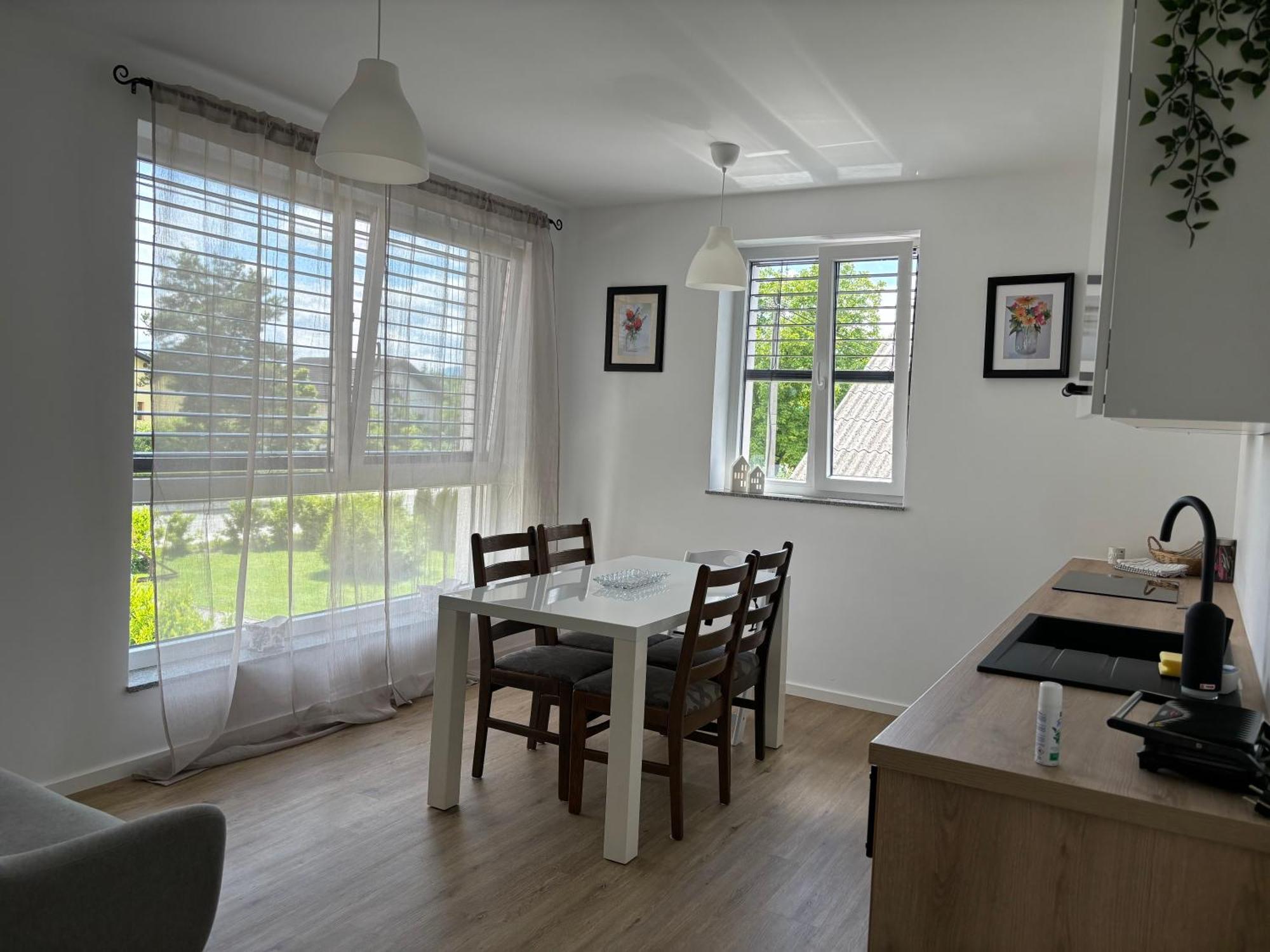 Apartmaji Cepon Любляна Экстерьер фото
